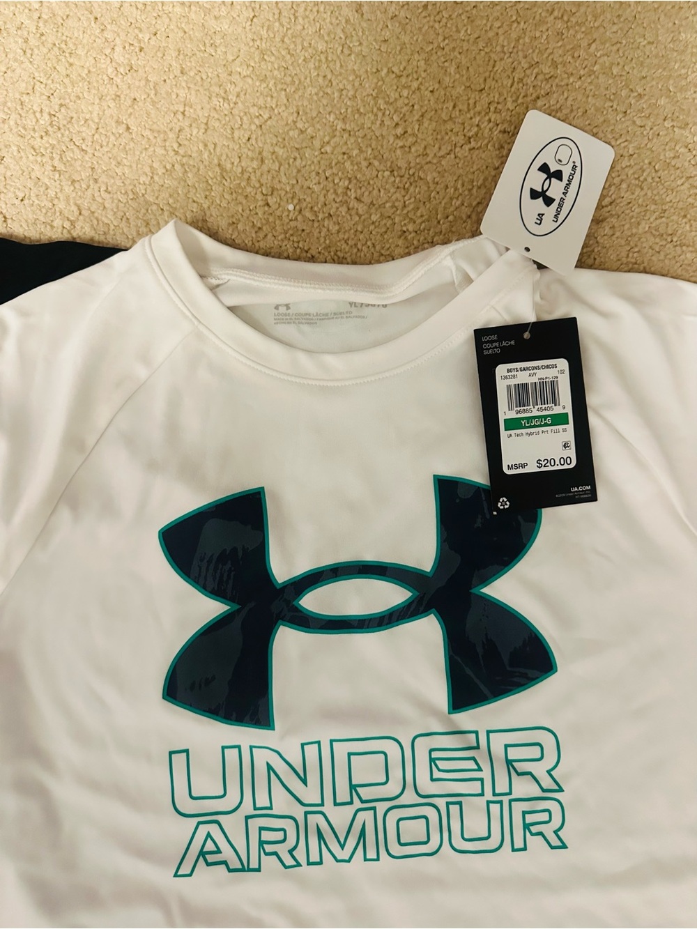 NWT Under Armour T-Shirts Youth Large